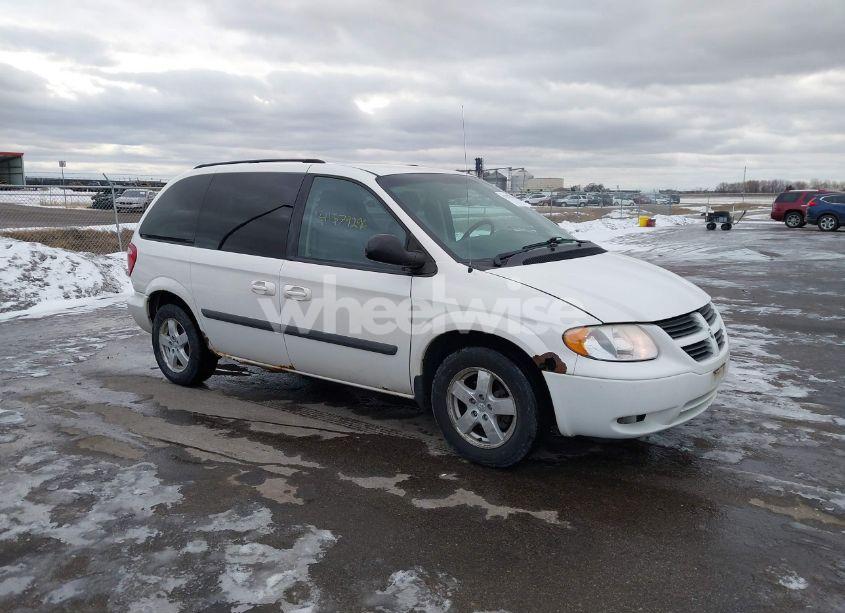 2007 Dodge Caravan SXT (VIN 1D4GP45R17B237459) main photo