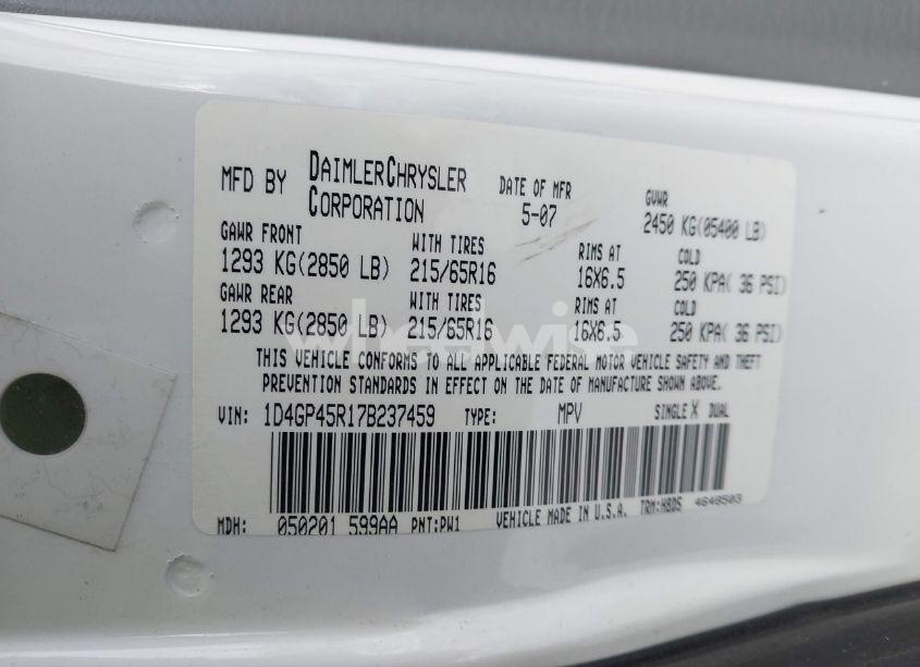 Photo 9 of 2007 Dodge Caravan SXT (VIN 1D4GP45R17B237459)