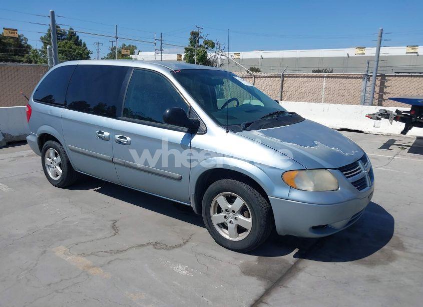 2005 Dodge Caravan SXT (VIN 1D4GP45R25B284206) main photo