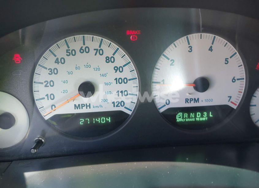 Photo 7 of 2005 Dodge Caravan SXT (VIN 1D4GP45R25B284206)