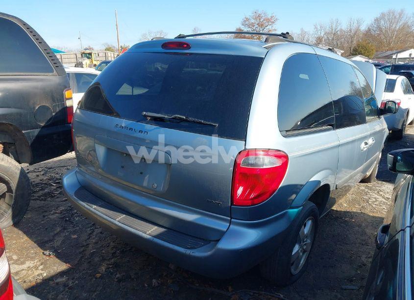 Photo 4 of 2006 Dodge Caravan SXT (VIN 1D4GP45R26B539017)