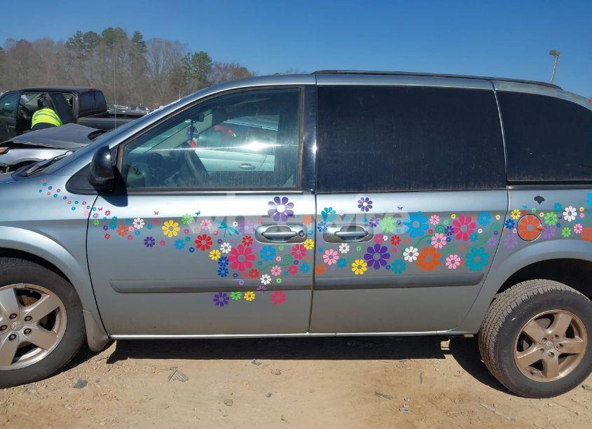 Photo 14 of 2006 Dodge Caravan SXT (VIN 1D4GP45R26B626187)