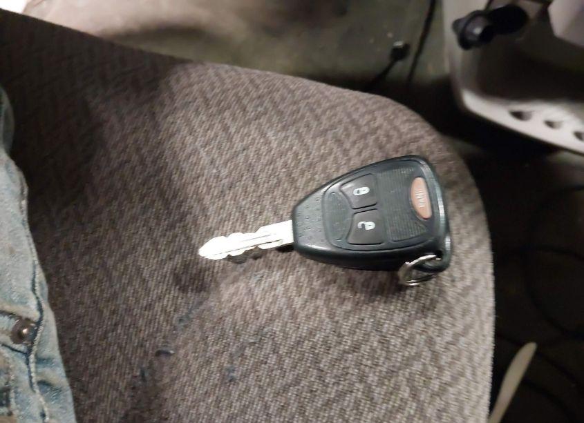 Photo 11 of 2006 Dodge Caravan SXT (VIN 1D4GP45R26B700059)