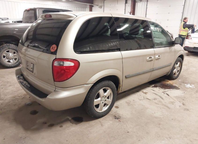 Photo 4 of 2006 Dodge Caravan SXT (VIN 1D4GP45R26B700059)