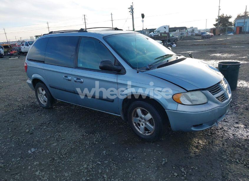 2005 Dodge Caravan SXT (VIN 1D4GP45R35B163054) main photo