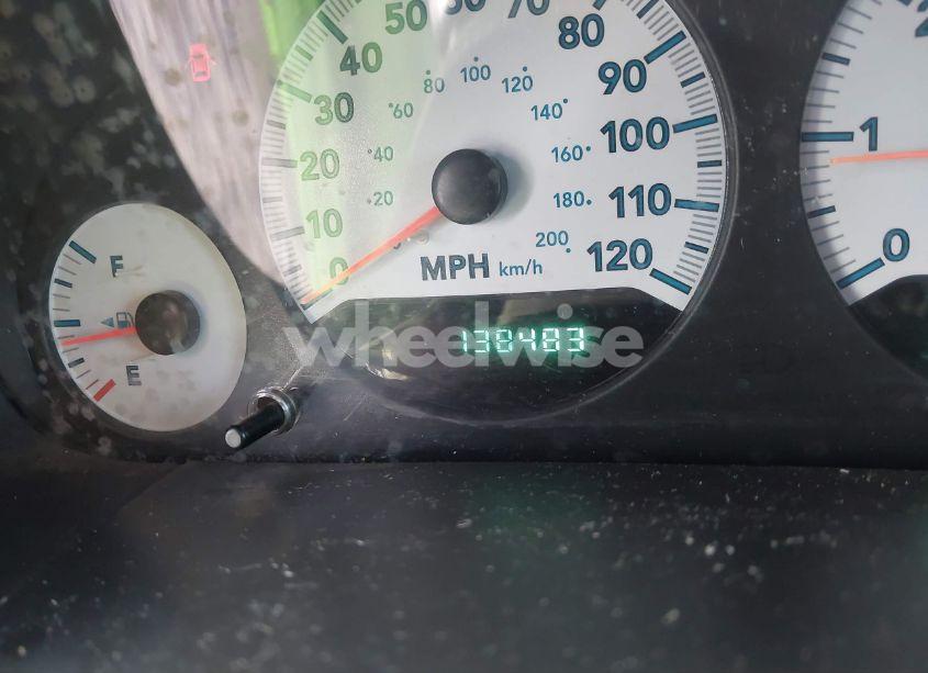 Photo 15 of 2005 Dodge Caravan SXT (VIN 1D4GP45R35B163054)