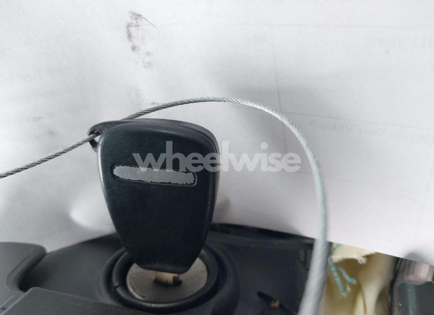 Photo 11 of 2005 Dodge Caravan SXT (VIN 1D4GP45R35B240229)