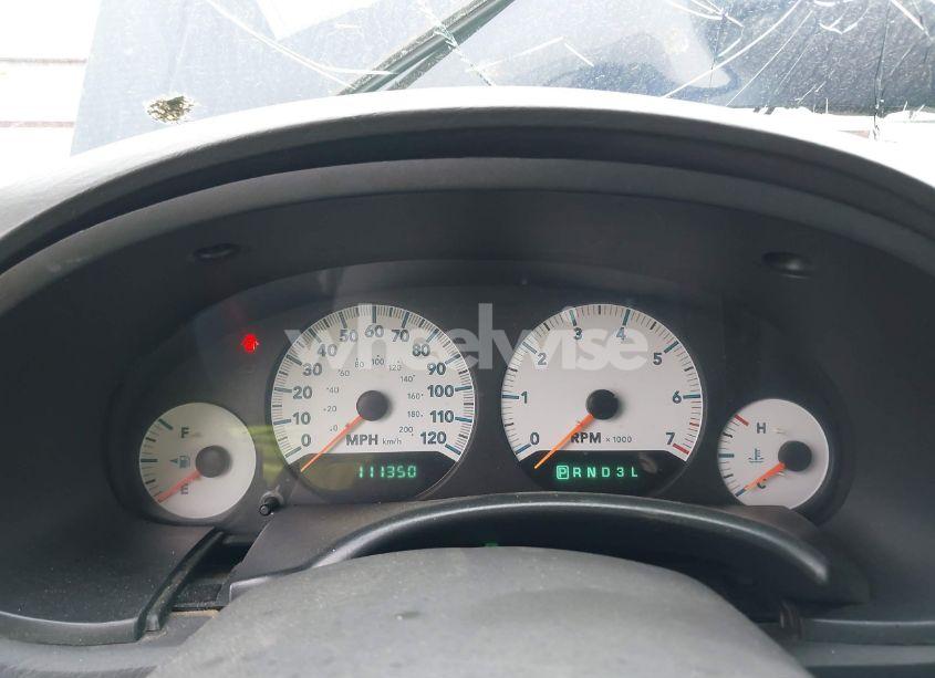 Photo 7 of 2005 Dodge Caravan SXT (VIN 1D4GP45R35B240229)