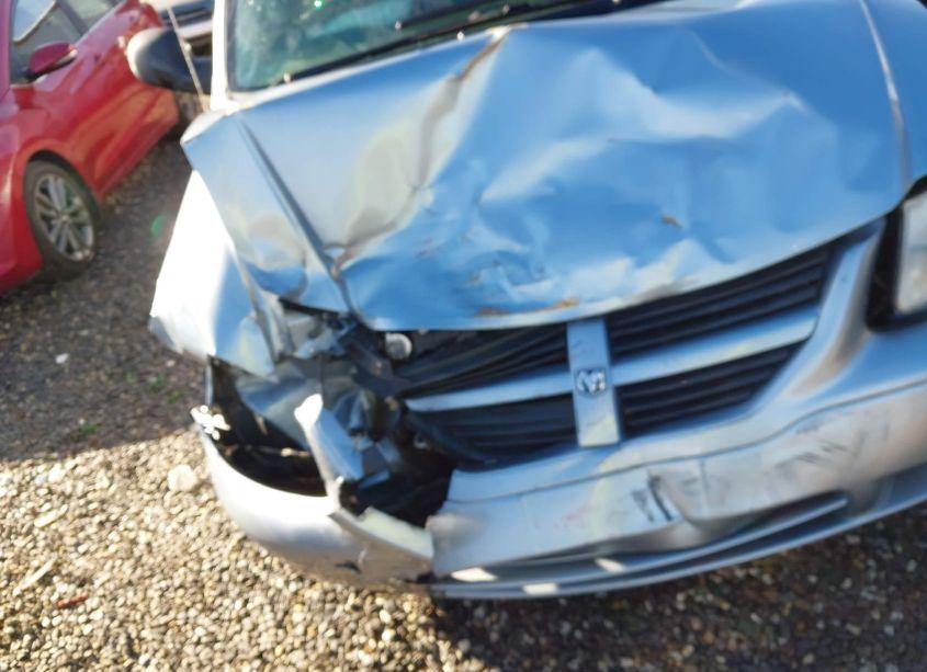 Photo 6 of 2005 Dodge Caravan SXT (VIN 1D4GP45R35B274252)