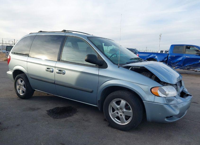 Photo 13 of 2005 Dodge Caravan SXT (VIN 1D4GP45R35B420990)