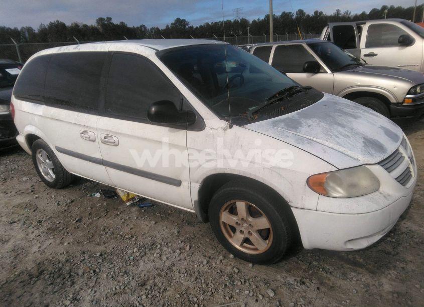2005 Dodge Caravan SXT (VIN 1D4GP45R45B400215) main photo