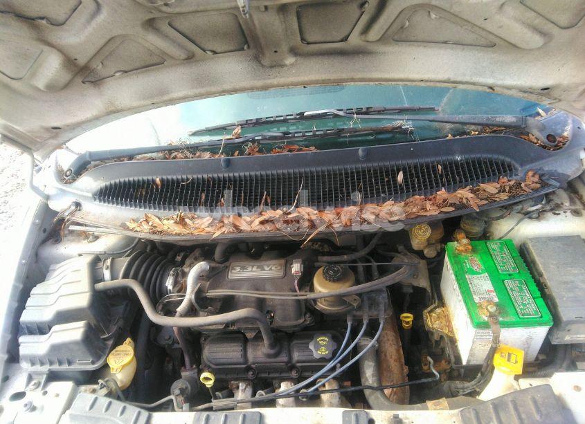 Photo 10 of 2005 Dodge Caravan SXT (VIN 1D4GP45R45B400215)