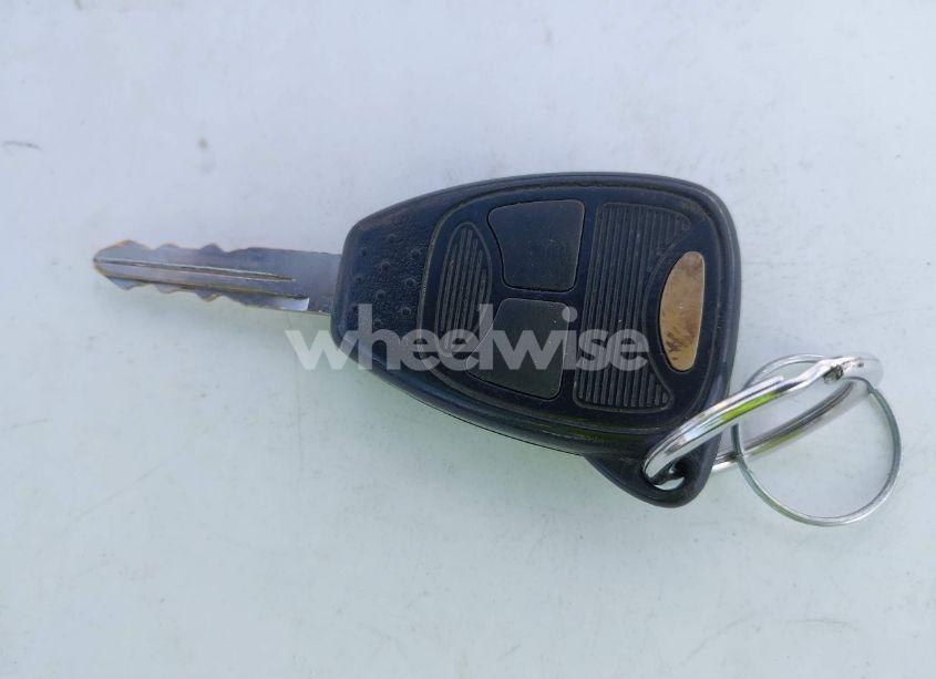 Photo 11 of 2006 Dodge Caravan SXT (VIN 1D4GP45R46B713525)