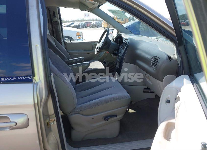 Photo 5 of 2006 Dodge Caravan SXT (VIN 1D4GP45R46B713525)