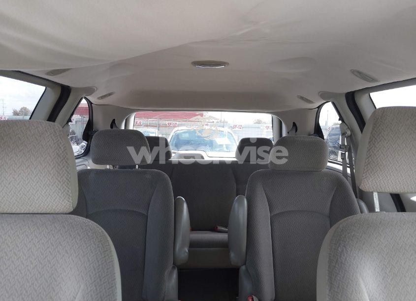 Photo 8 of 2006 Dodge Caravan SXT (VIN 1D4GP45R46B713525)