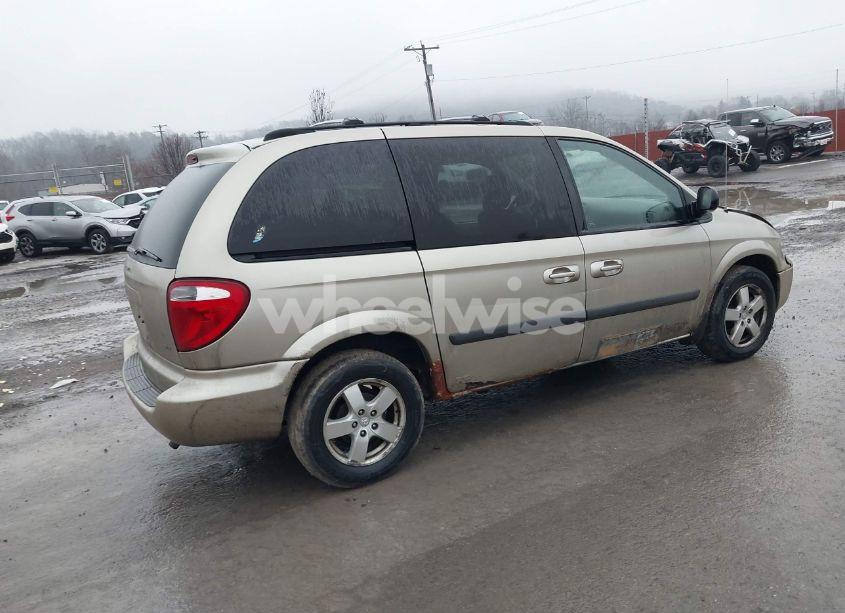 Photo 4 of 2006 Dodge Caravan SXT (VIN 1D4GP45R46B713654)