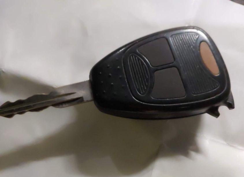 Photo 11 of 2005 Dodge Caravan SXT (VIN 1D4GP45R55B406332)