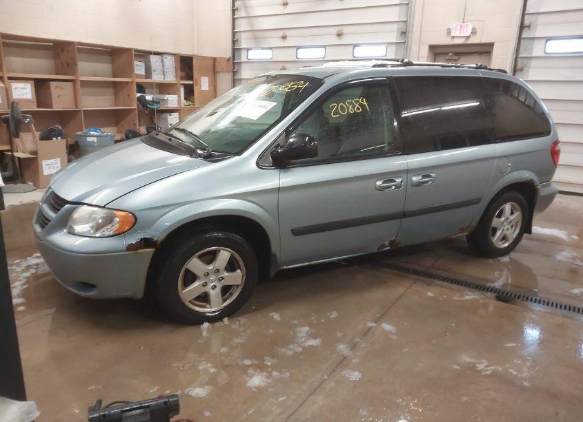 Photo 2 of 2005 Dodge Caravan SXT (VIN 1D4GP45R55B406332)