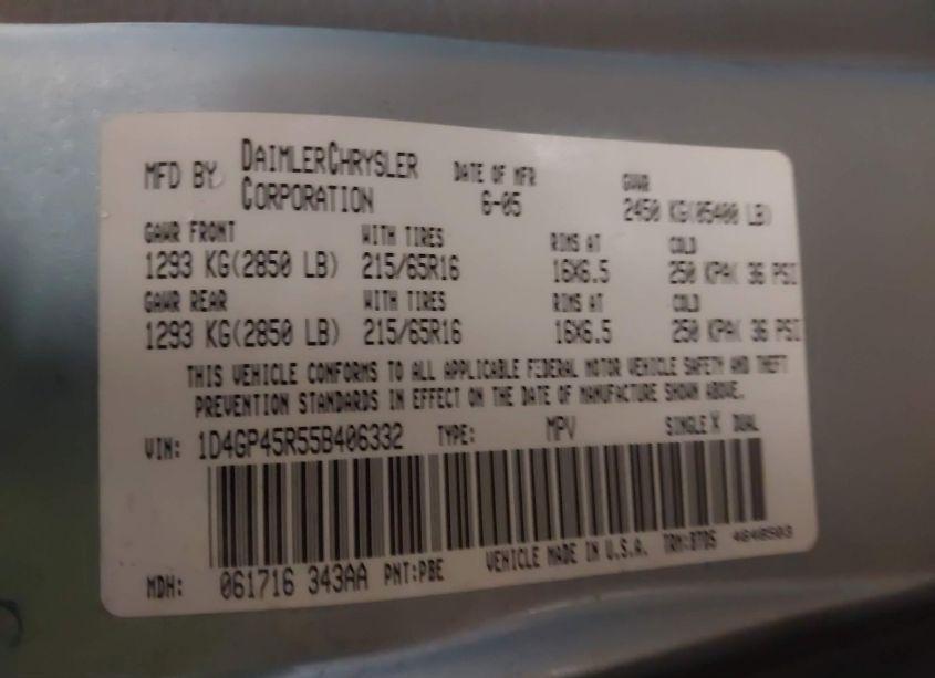 Photo 9 of 2005 Dodge Caravan SXT (VIN 1D4GP45R55B406332)