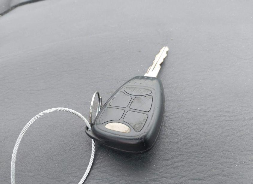 Photo 11 of 2006 Dodge Caravan SXT (VIN 1D4GP45R66B537027)