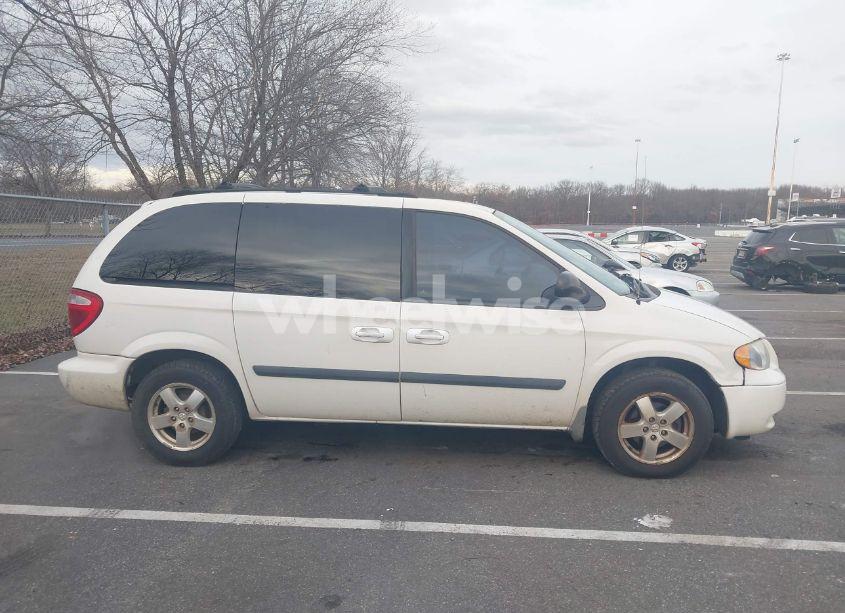 Photo 13 of 2006 Dodge Caravan SXT (VIN 1D4GP45R66B574787)