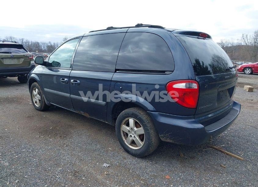 Photo 3 of 2007 Dodge Caravan SXT (VIN 1D4GP45R67B161432)