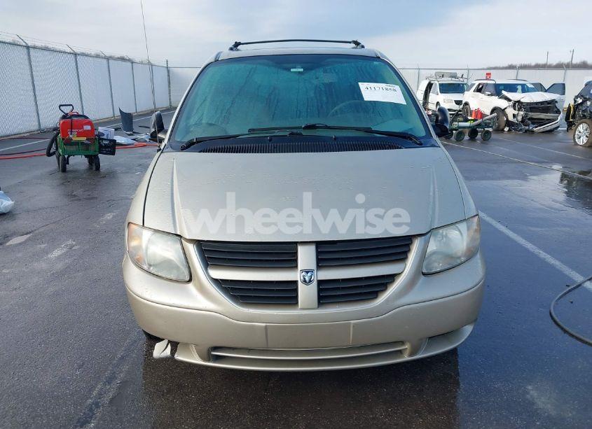 Photo 12 of 2006 Dodge Caravan SXT (VIN 1D4GP45R76B574152)