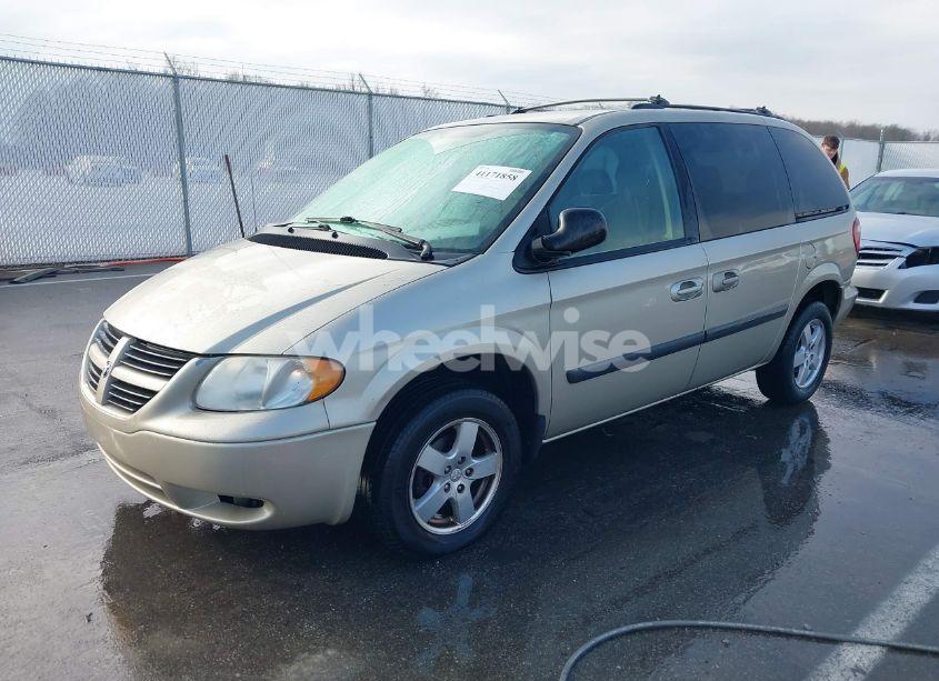 Photo 2 of 2006 Dodge Caravan SXT (VIN 1D4GP45R76B574152)