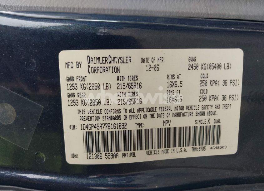 Photo 9 of 2007 Dodge Caravan SXT (VIN 1D4GP45R77B161892)