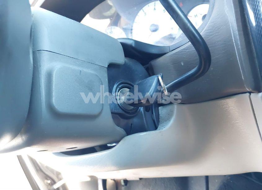 Photo 11 of 2005 Dodge Caravan SXT (VIN 1D4GP45R85B269905)