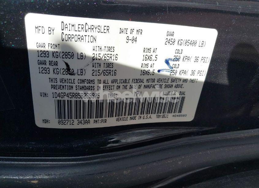 Photo 9 of 2005 Dodge Caravan SXT (VIN 1D4GP45R85B269905)