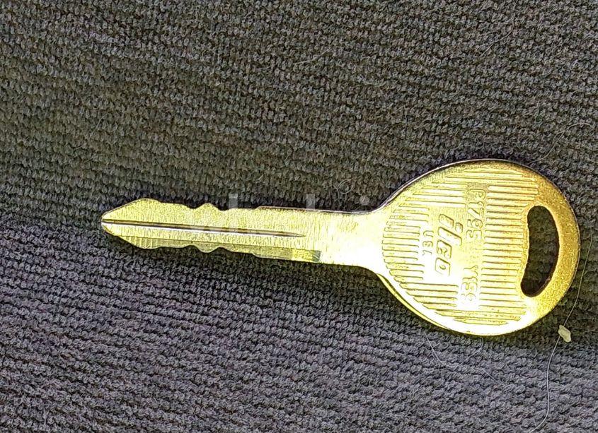 Photo 11 of 2005 Dodge Caravan SXT (VIN 1D4GP45R95B239814)