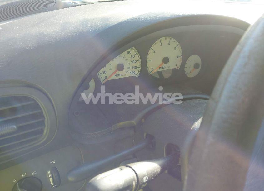 Photo 7 of 2005 Dodge Caravan SXT (VIN 1D4GP45R95B239814)