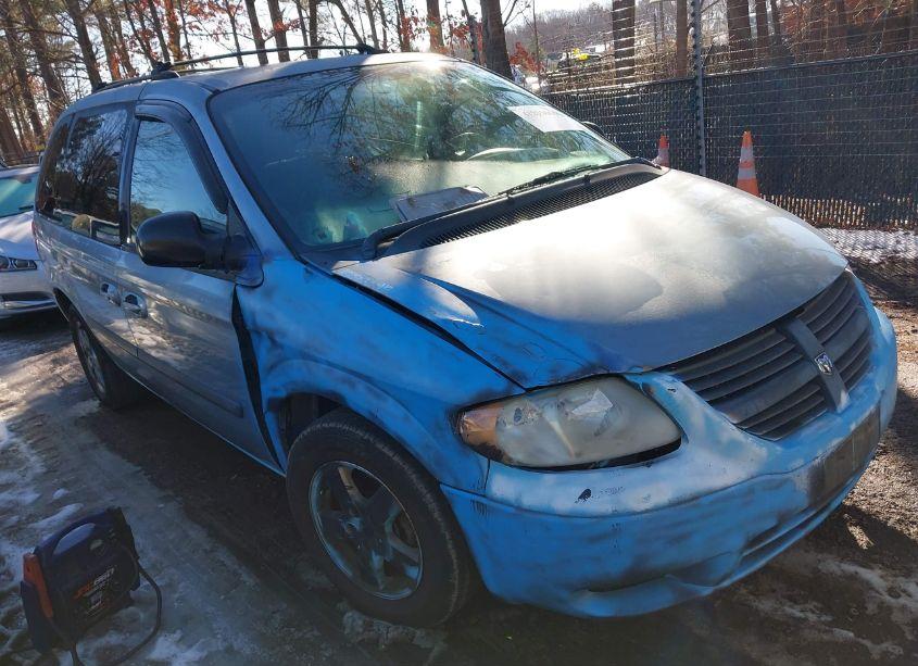 2005 Dodge Caravan SXT (VIN 1D4GP45R95B393763) main photo