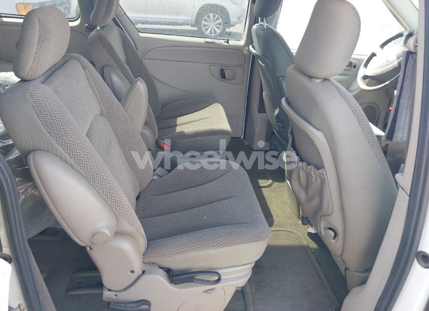 Photo 8 of 2006 Dodge Caravan SXT (VIN 1D4GP45R96B728828)