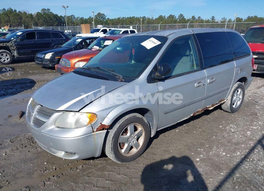 Photo 2 of 2006 Dodge Caravan SXT (VIN 1D4GP45R96B737190)
