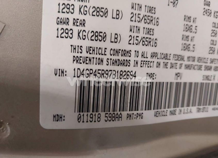 Photo 9 of 2007 Dodge Caravan SXT (VIN 1D4GP45R97B182694)