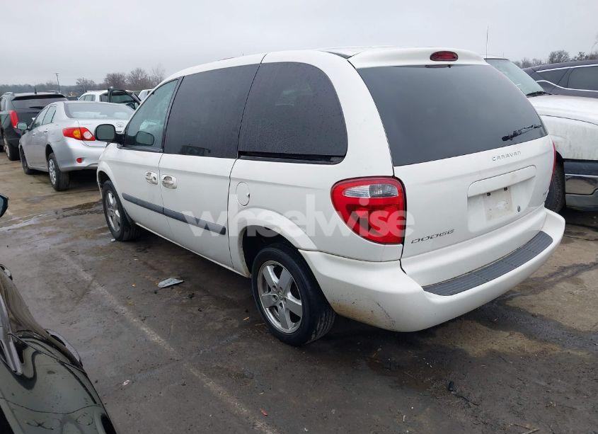 Photo 3 of 2005 Dodge Caravan SXT (VIN 1D4GP45RX5B124817)