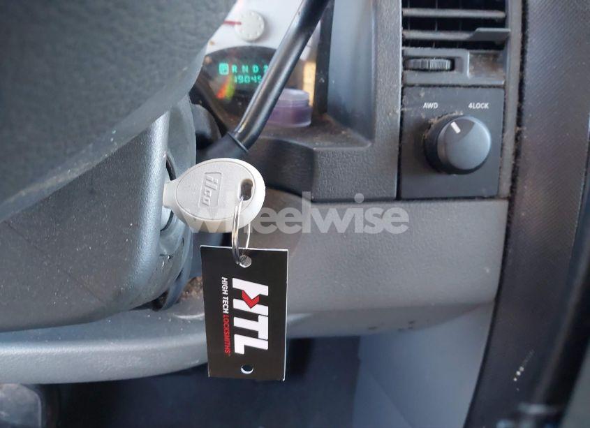 Photo 11 of 2006 Dodge Durango SXT (VIN 1D4HB38N16F112894)