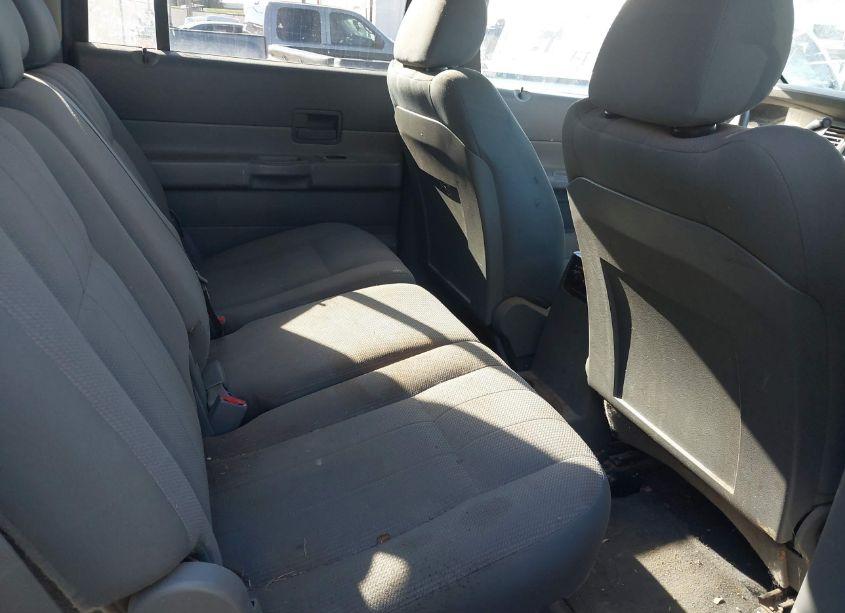 Photo 8 of 2006 Dodge Durango SXT (VIN 1D4HB38N86F122693)