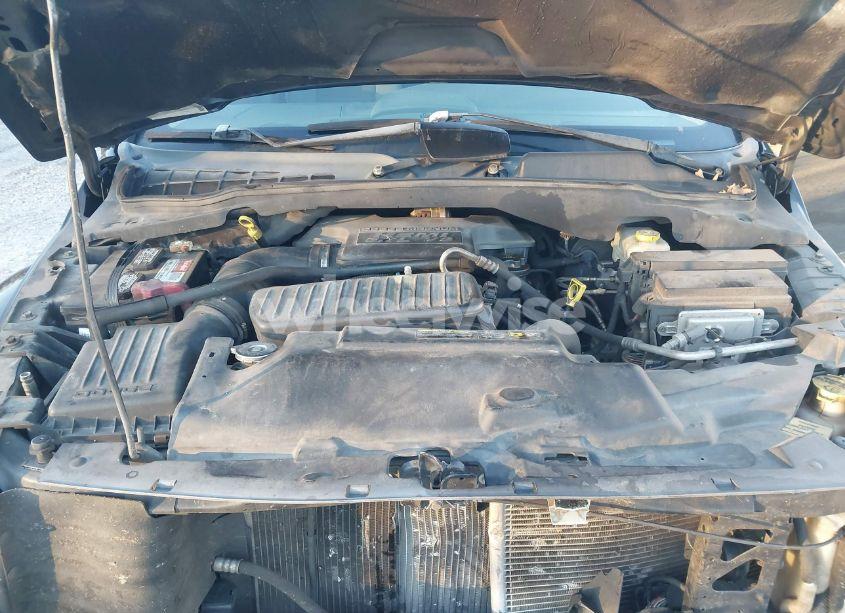 Photo 10 of 2005 Dodge Durango SLT (VIN 1D4HB48D75F590099)