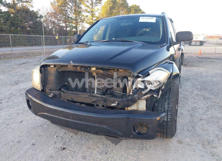 Photo 6 of 2005 Dodge Durango SLT (VIN 1D4HB48D75F590099)