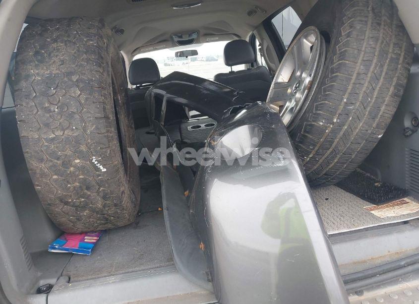 Photo 12 of 2004 Dodge Durango SLT (VIN 1D4HB48N04F104708)