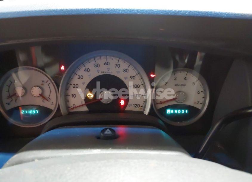 Photo 7 of 2004 Dodge Durango SLT (VIN 1D4HB48N44F205203)