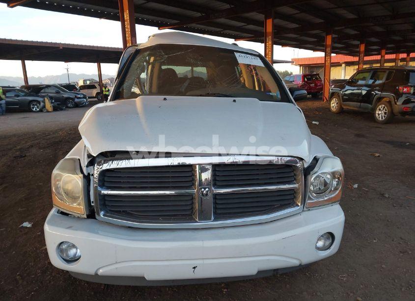 Photo 12 of 2005 Dodge Durango SLT (VIN 1D4HB48N95F508091)