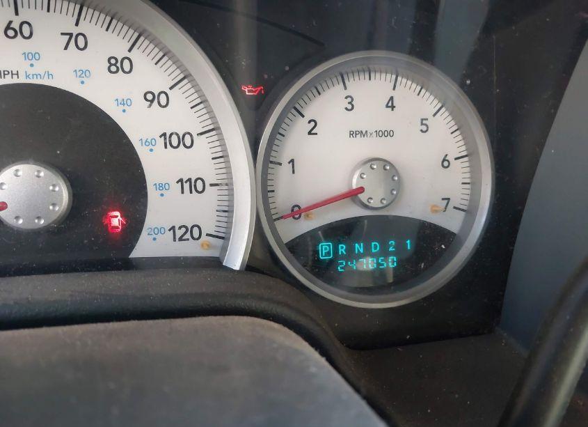 Photo 7 of 2005 Dodge Durango SLT (VIN 1D4HB48NX5F579168)