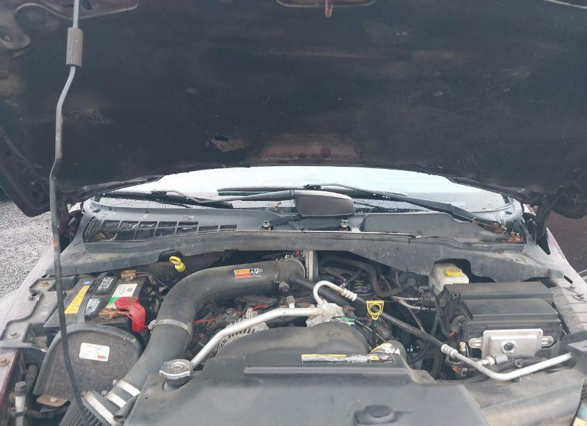 Photo 10 of 2005 Dodge Durango LIMITED (VIN 1D4HB58D15F556665)