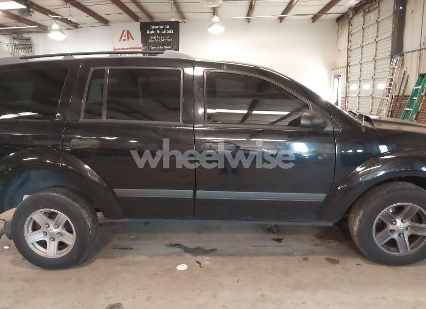 Photo 13 of 2006 Dodge Durango SXT (VIN 1D4HD38K16F129744)