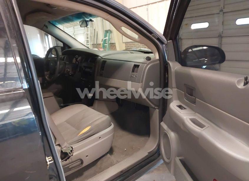 Photo 5 of 2006 Dodge Durango SXT (VIN 1D4HD38K16F129744)