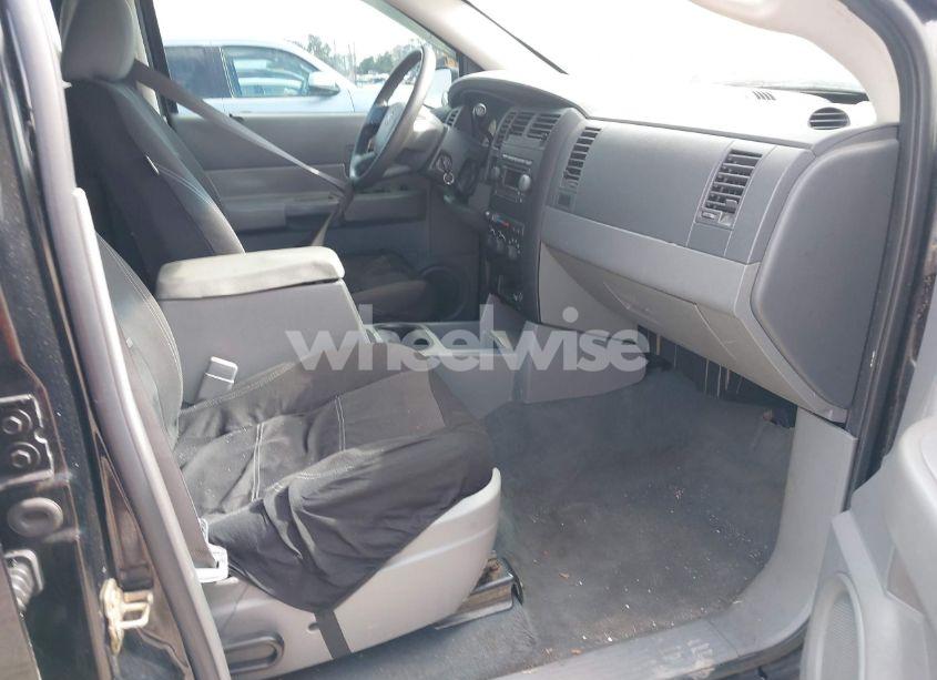 Photo 5 of 2006 Dodge Durango SXT (VIN 1D4HD38N26F107701)